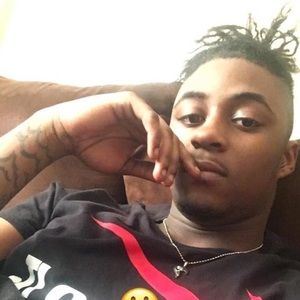 Meet your Posher, Javon